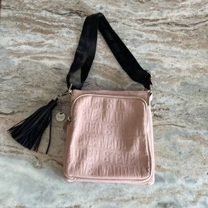 Steve Madden Cross body purse